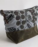 Jenna Rose Large Traveler Pouch