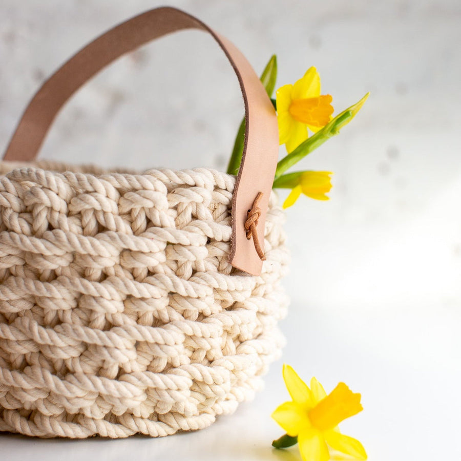 Flax & Twine Brooklyn Basket Kit with Handle