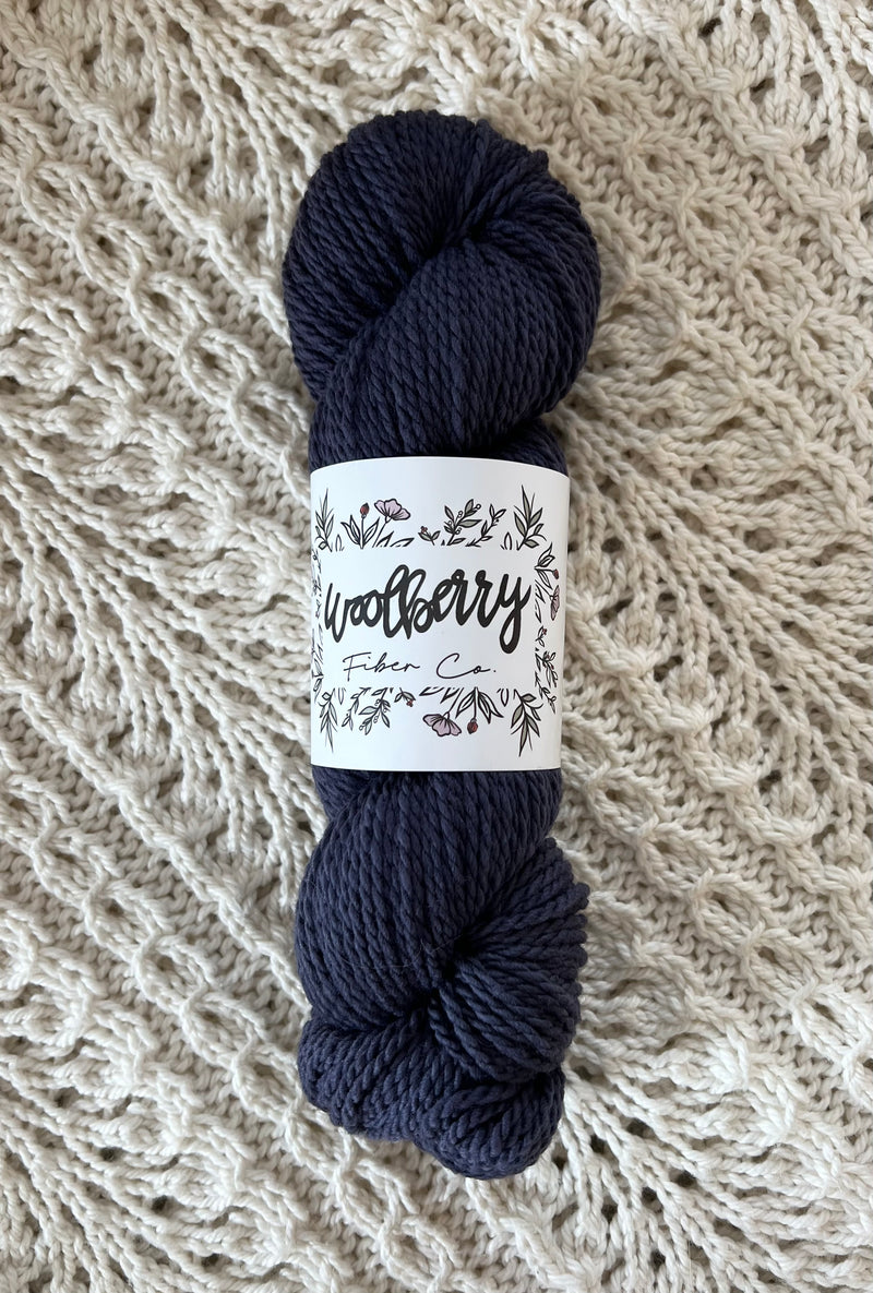 Woolberry Woolberry Fibers - Berry Rambouillet Worsted – Maker+Stitch