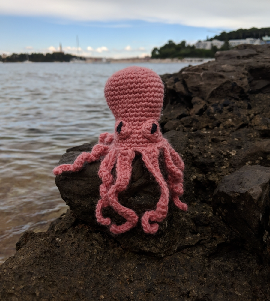 Mini Toft Edward's Menagerie Crochet Kit - Orla the Octopus