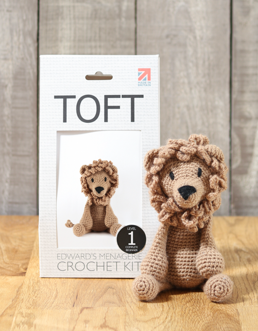 Toft Edward's Menagerie Crochet Kit - Rufus The Lion