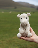 Toft Edward's Menagerie Crochet Kit - Simon The Sheep