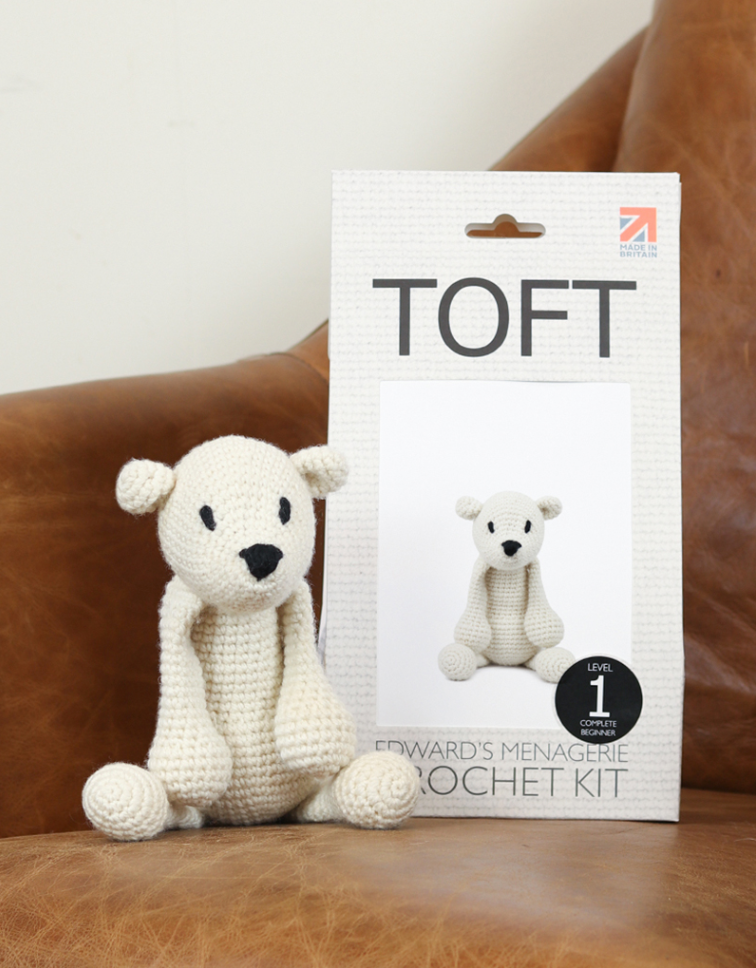 Mini Toft Edward's Menagerie Crochet Kit - Piotr the Polar Bear