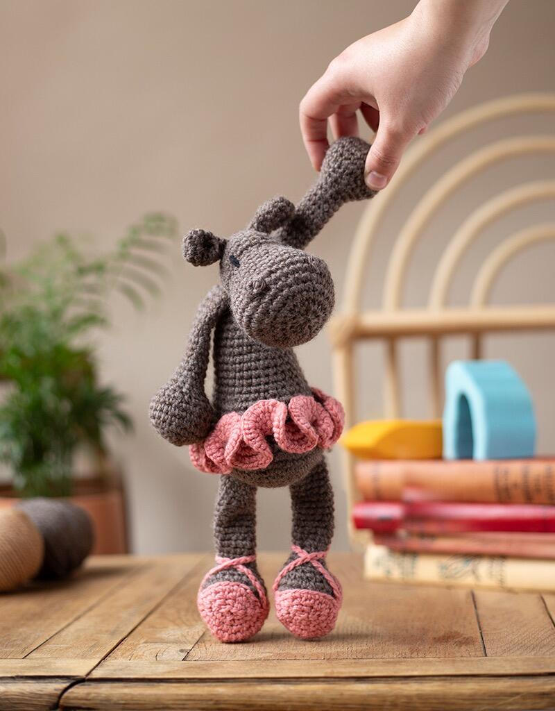 Toft Edward's Menagerie Crochet Kit - Georgina the Ballerina Hippo