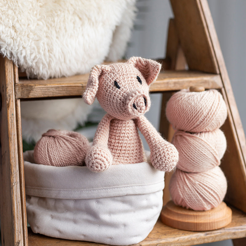 Toft Edward's Menagerie Crochet Kit - Richard the Pig