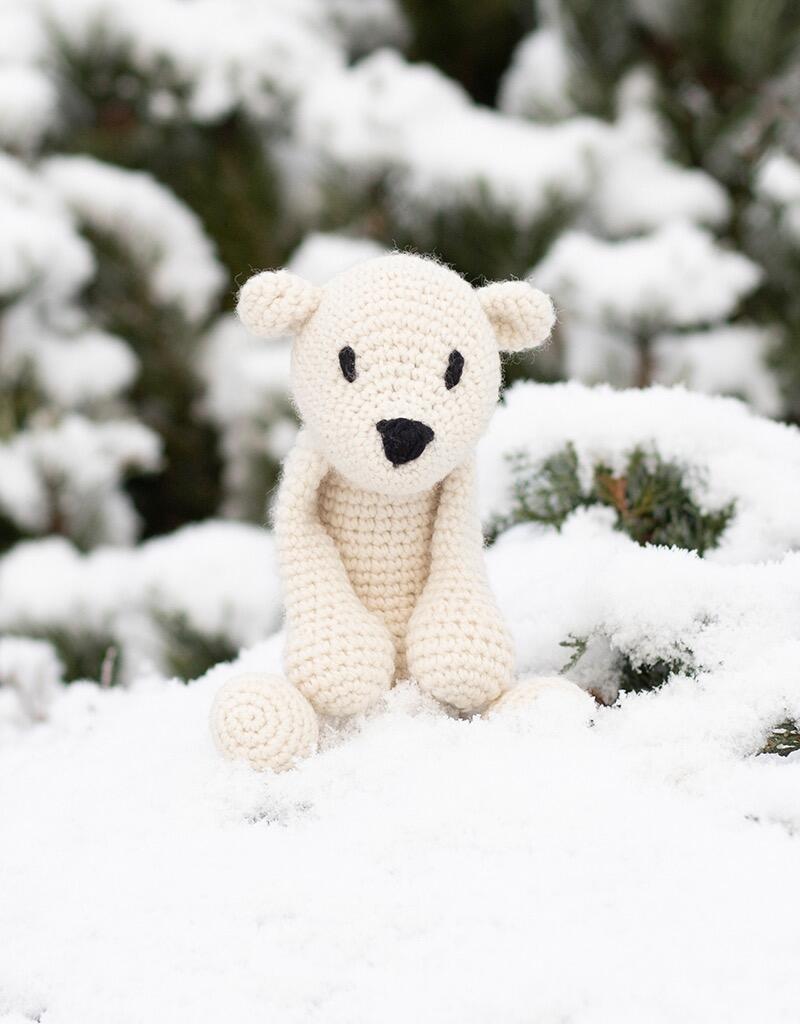 Toft Edward's Menagerie Crochet Kit - Piotr The Polar Bear